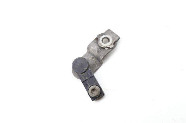 MAFLE LEVER BRACKET مسكه عصا الجير - MAFLE (09G321171A)
